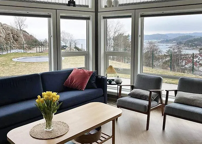 10 Person In Lindesnes * Spangereid